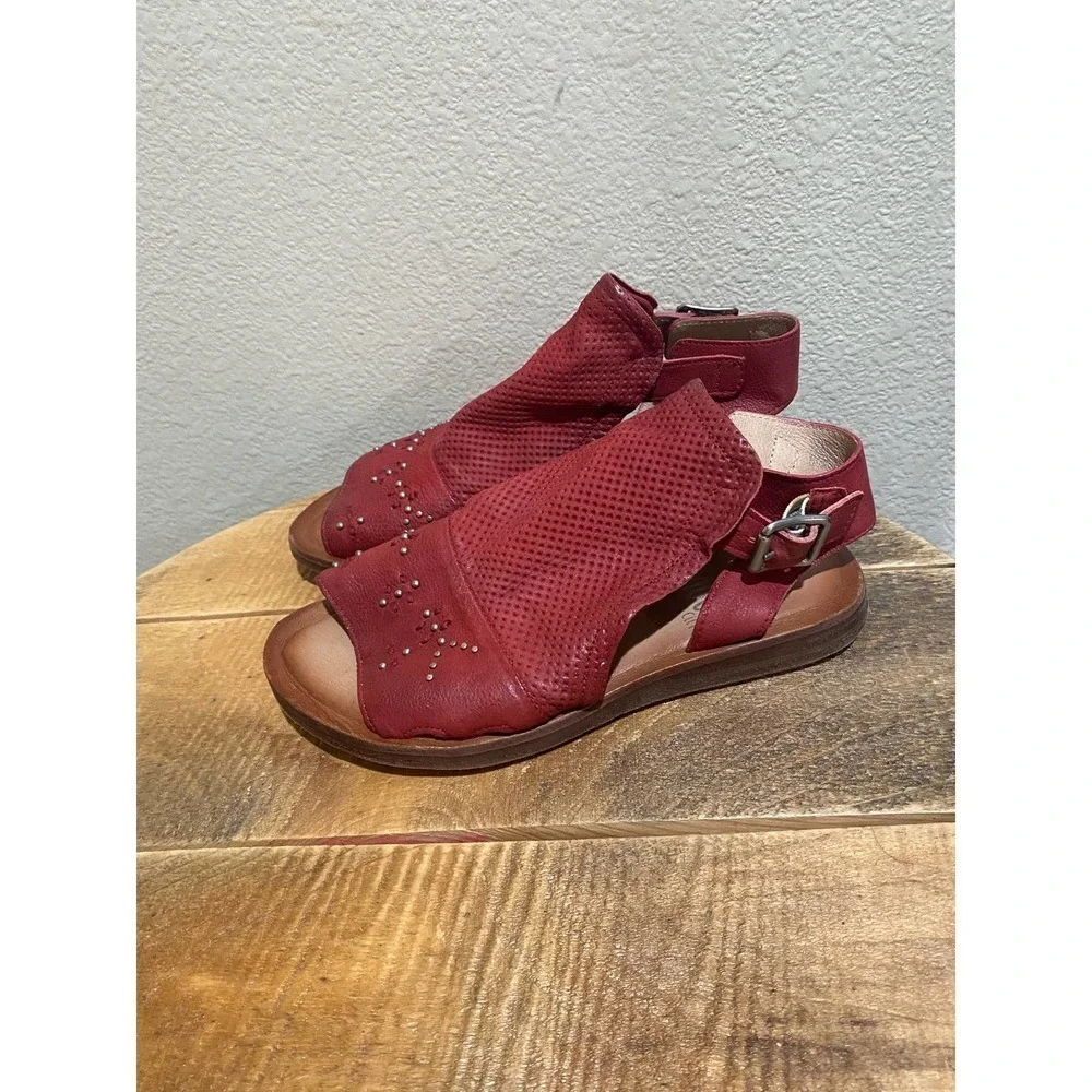 Miz Mooz Fifi Sandals Red Leather Studded Flats Women's Buckle Shoes size 6 (36)
